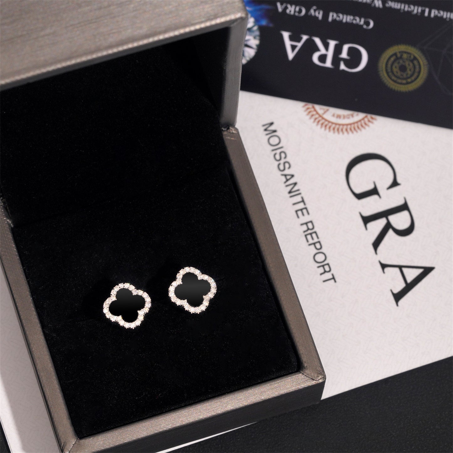 Onyx Clover Earring