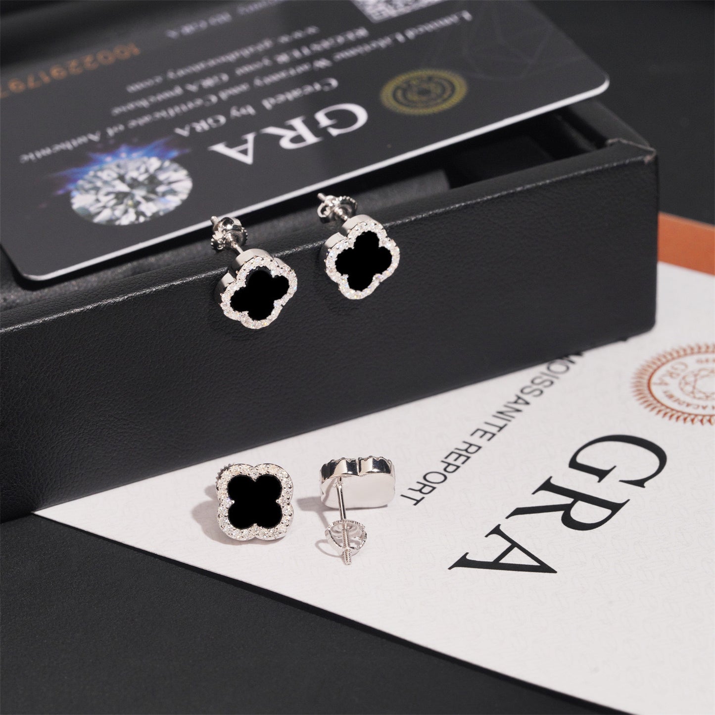 Onyx Clover Earring
