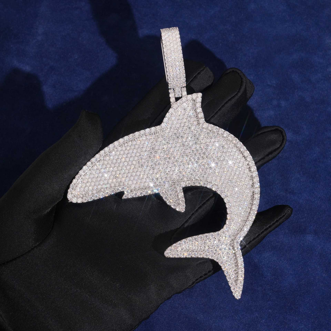 Shark creative pendant