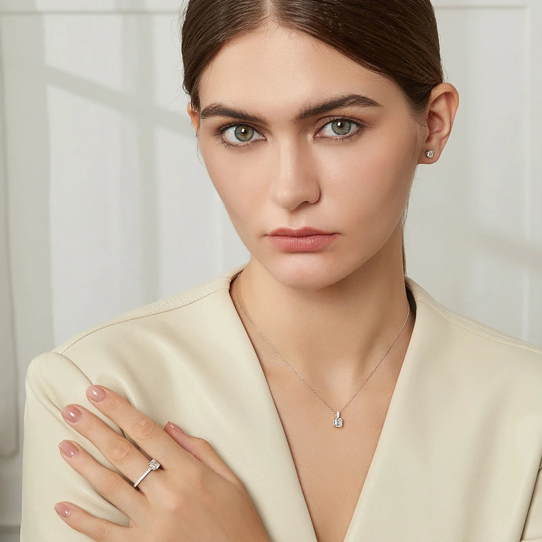 Arctic Spark Necklace